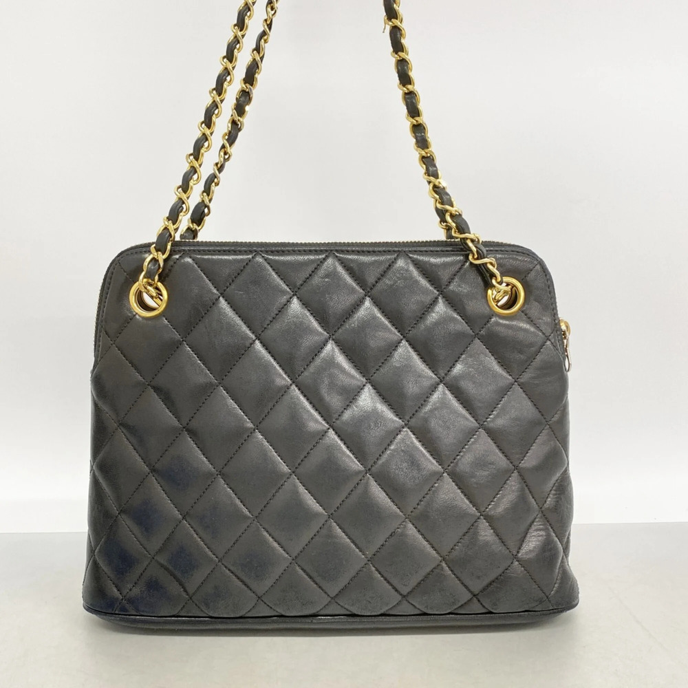 CHANEL Black Lambskin Leather Shoulder Bag - Picture 10 of 11